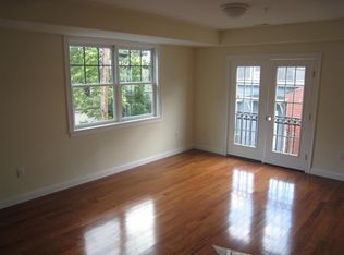45 Pitman St #202, Somerville, MA 02143