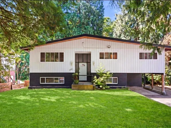 1707 Dempsey Rd, North Vancouver, BC V7K 1T2