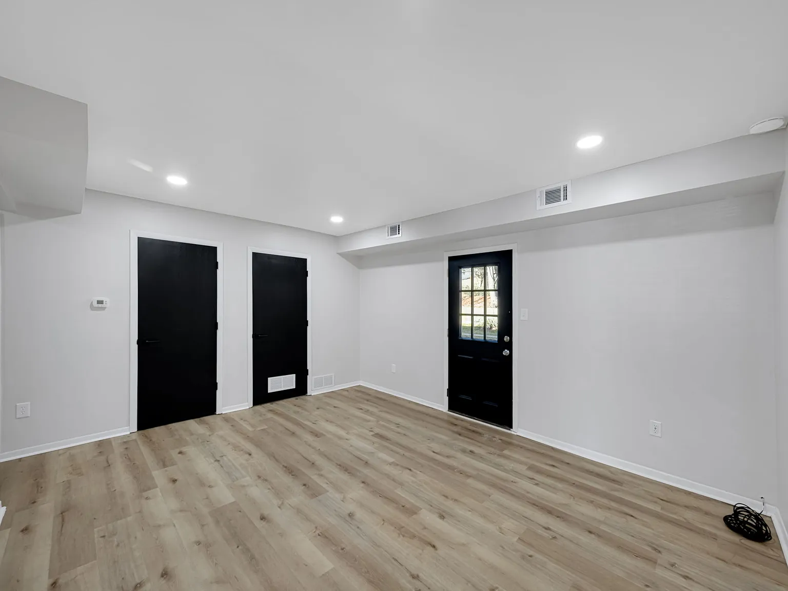 2 bed, 1086 sqft, $1,400 — Photo 2