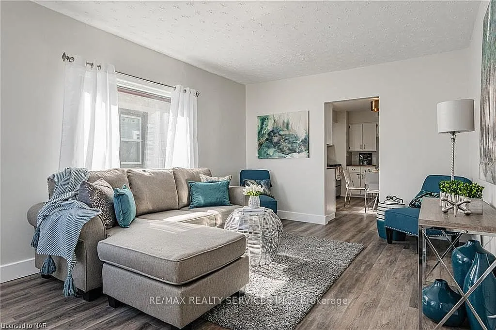 5 bed, $2,600 — Photo 4