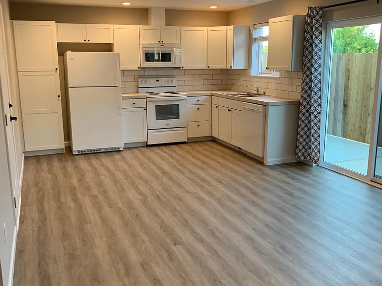419 NW 5th Ave #B — Photo 13