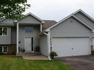 702 Isanti Pkwy, Isanti, MN 55040