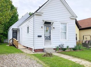 1926 Division St, New Albany, IN 47150