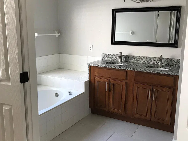 12 Saint Andrews Ct — Photo 12