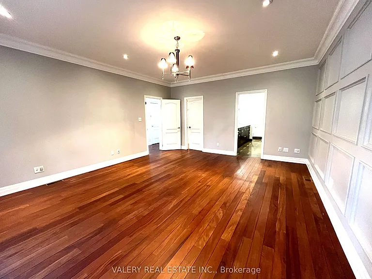 32 Belvedere Dr — Photo 8