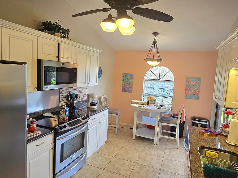 9598 Halyards Ct #24 — Photo 2