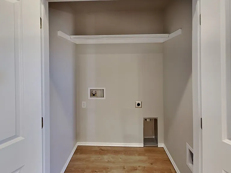 12720 Elba Dr — Photo 7