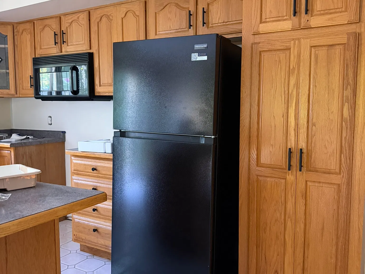 2140 Sackett Rd — Photo 4