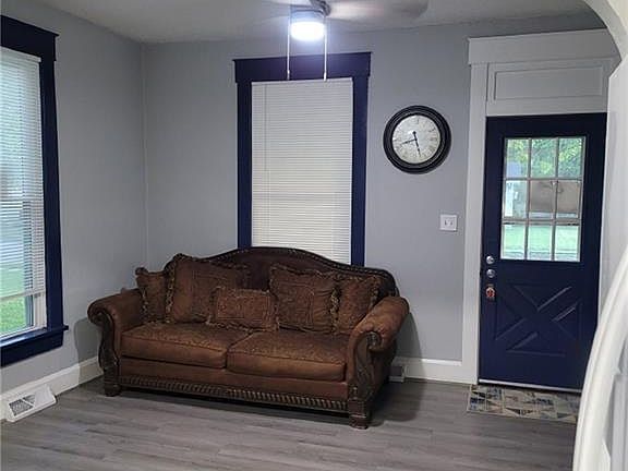 4th image of 1606 S Wall Ave