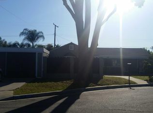 2116 President Pl, Costa Mesa, CA 92627