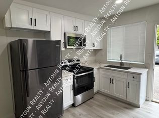 222 Eaton Way #C, Vista, CA 92084