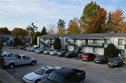 1st image of 1300 Brimfield Dr