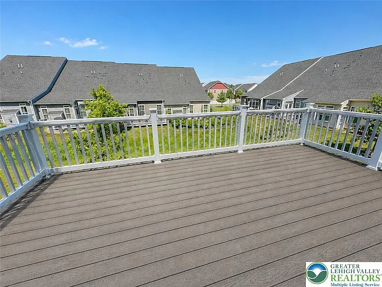 2317 Cook Dr — Photo 14