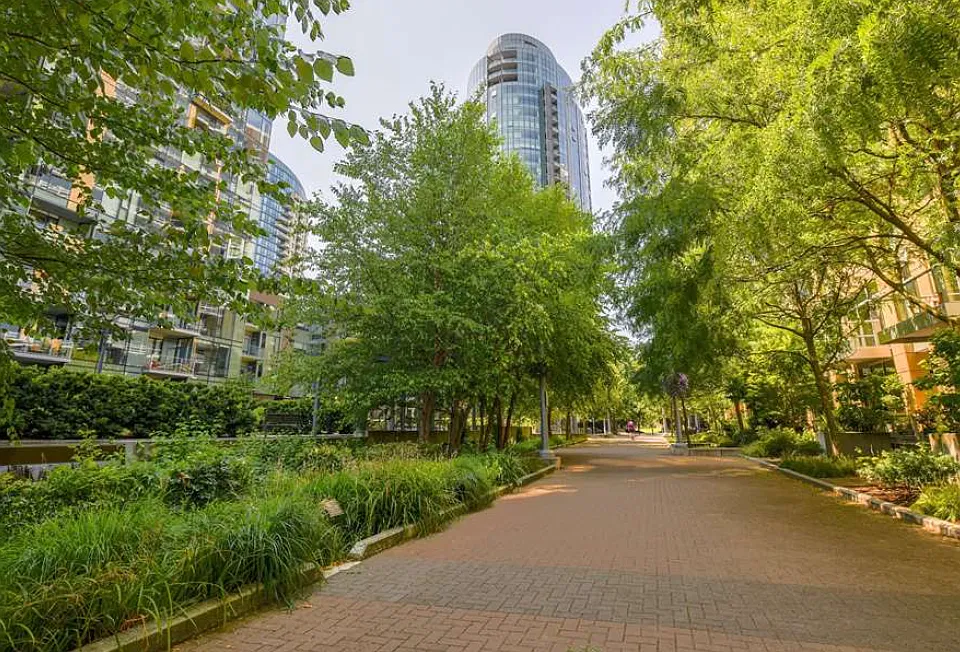 3601 SE River Pkwy #431