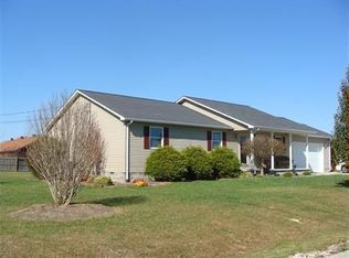 75 Sundown Dr, Morehead, KY 40351