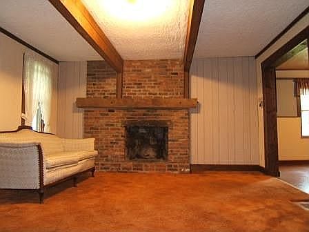 Wood burning fireplace in Living Room 