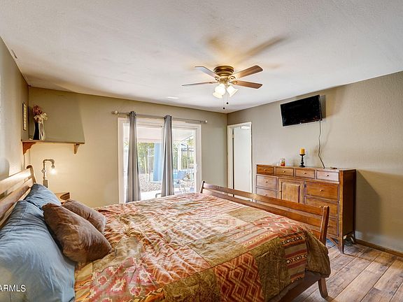 5th image of 3045 W NORTHVIEW Avenue