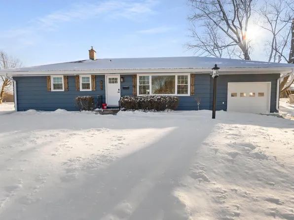 525 East Lincoln AVENUE, Hartford, WI 53027