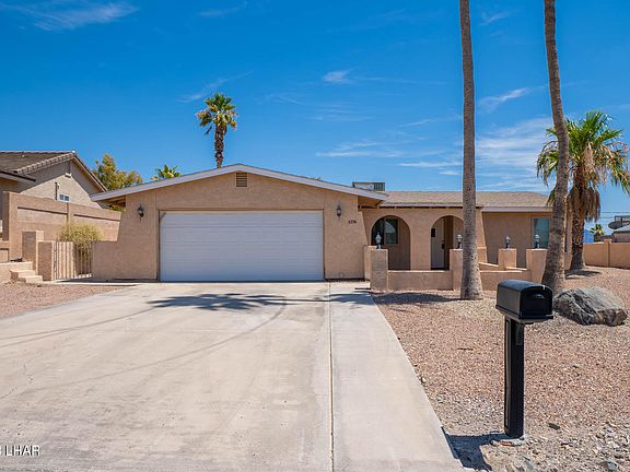 2nd image of 3336 Silver Saddle Dr