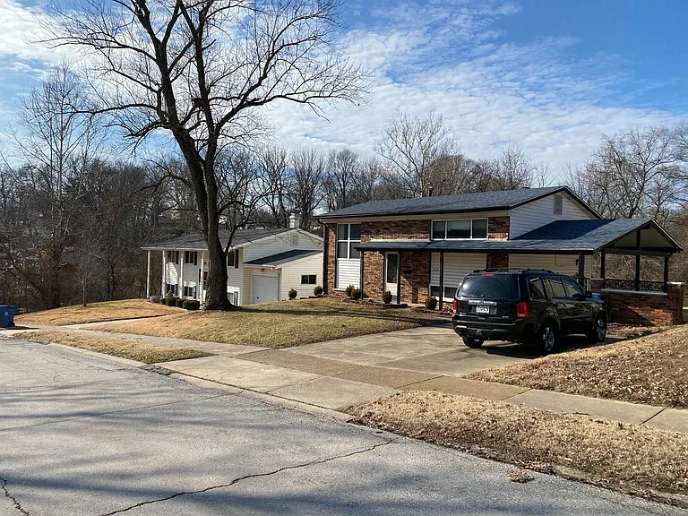 5167 Ville Maria Ln — Photo 2
