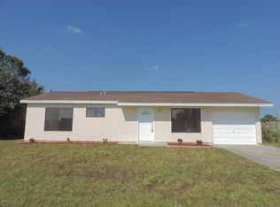 184 Abalone Rd NW, Palm Bay, FL 32907