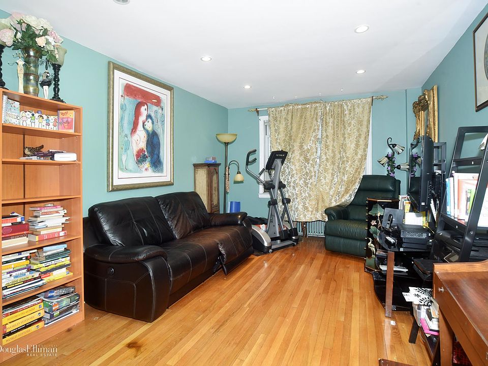1st image of 7 Edwards St APT 1G