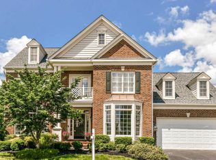 20593 Blue Water Ct, Ashburn, VA 20147