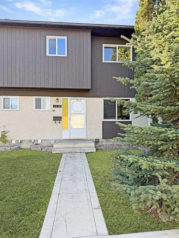 2 bed, 1.5 bath, 1063 sqft, $1,750 — Photo 1