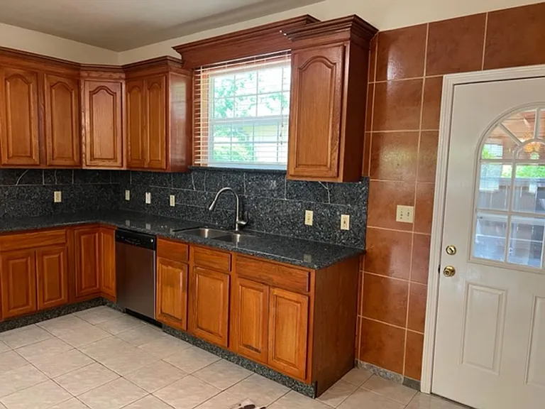 3515 California Ave — Photo 13