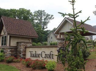 114 Chepstow Pl #68, Black Mountain, NC 28711
