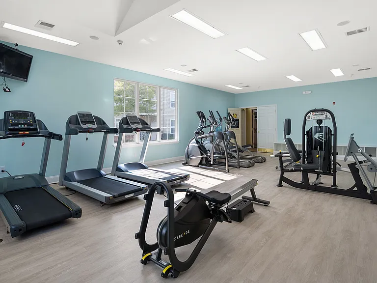 Marley Manor Luxury Apartment Homes — Photo 48