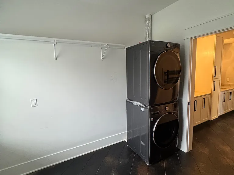 1151 Old Porter Rd — Photo 6