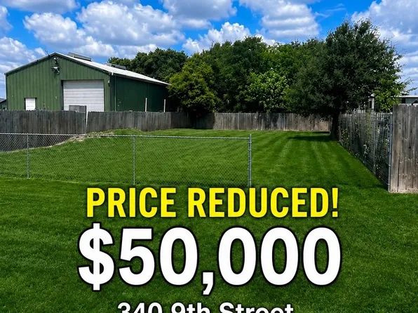 340 9th St, San Leon, TX 77539