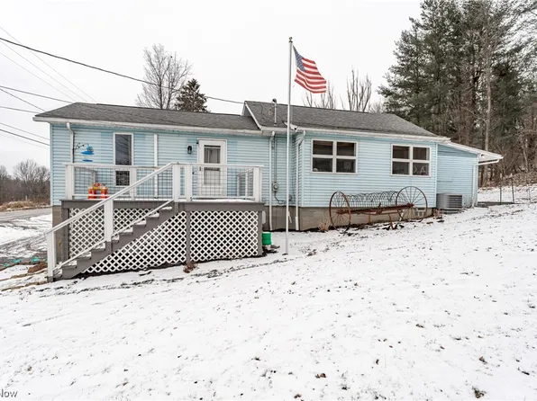 8030 Justus Ave SW, Navarre, OH 44662