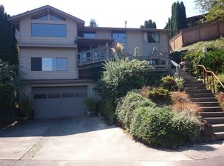 4321 SW Fletcher St, Seattle, WA 98136