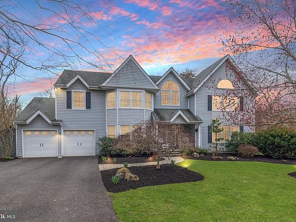 2nd image of 214 Broad Acres Rd