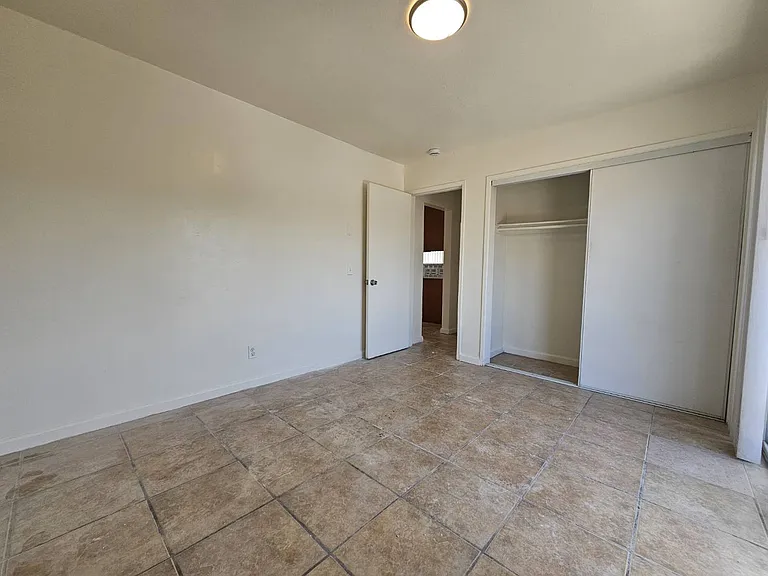 15646 Amar Rd #P — Photo 12