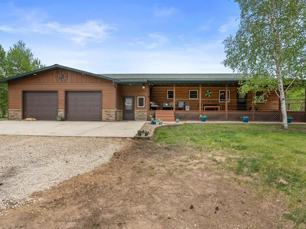 18619 340th St, Menahga, MN 56464