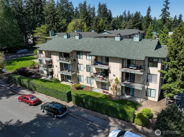 14311 124th Avenue NE #B19, Kirkland, WA 98034