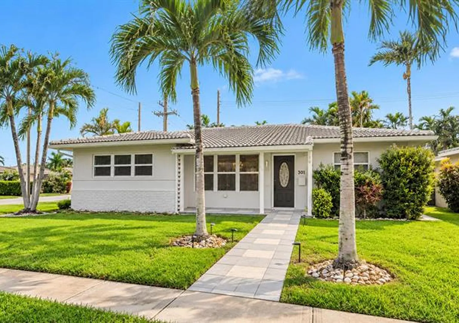 301 SE 3rd Ter # 301, Dania Beach, FL 33004 — Photo 2