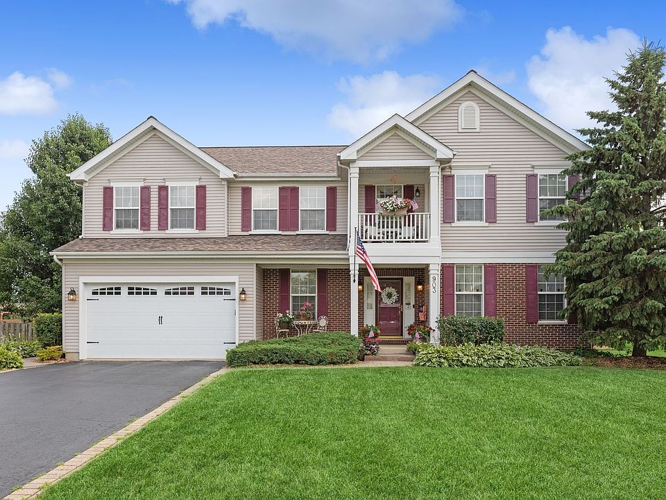 1st image of 903 Limerick Ln