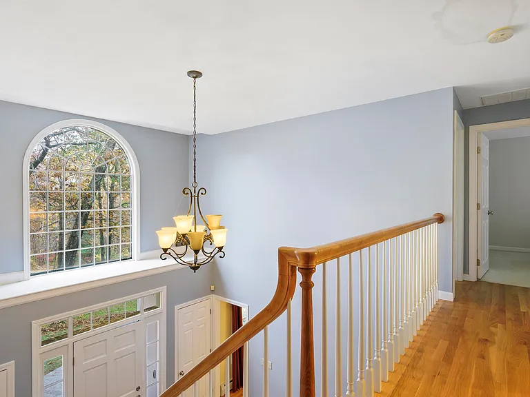 13 Bear Hill Rd — Photo 7