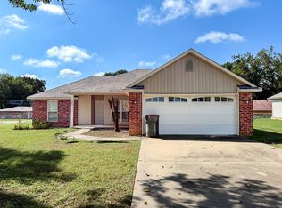 429 E El Paso St, Greenwood, AR 72936