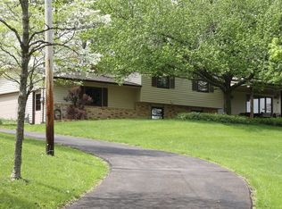 559 Alexander Rd, Bellville, OH 44813