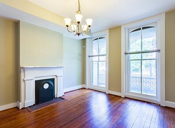 4th image of 609 N 1st St