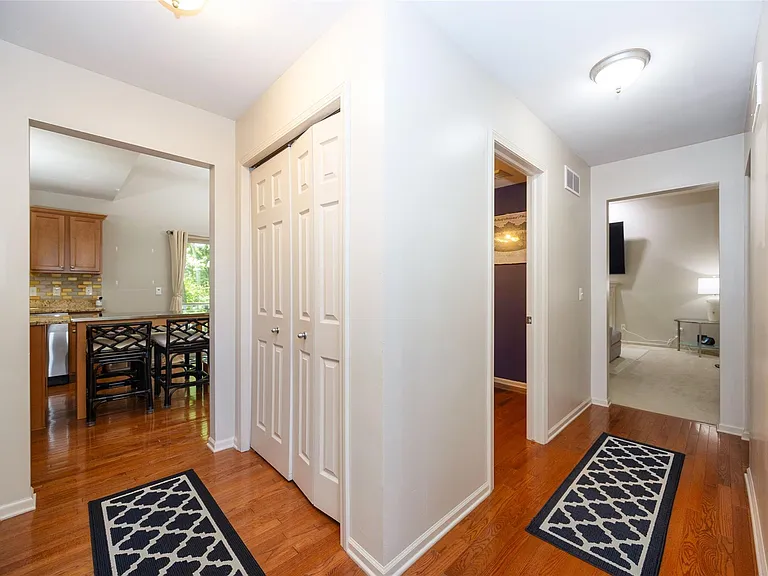 3481 Castlewood Ct — Photo 16