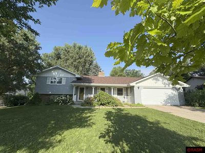 829 Church St, Saint Peter, MN, 56082
