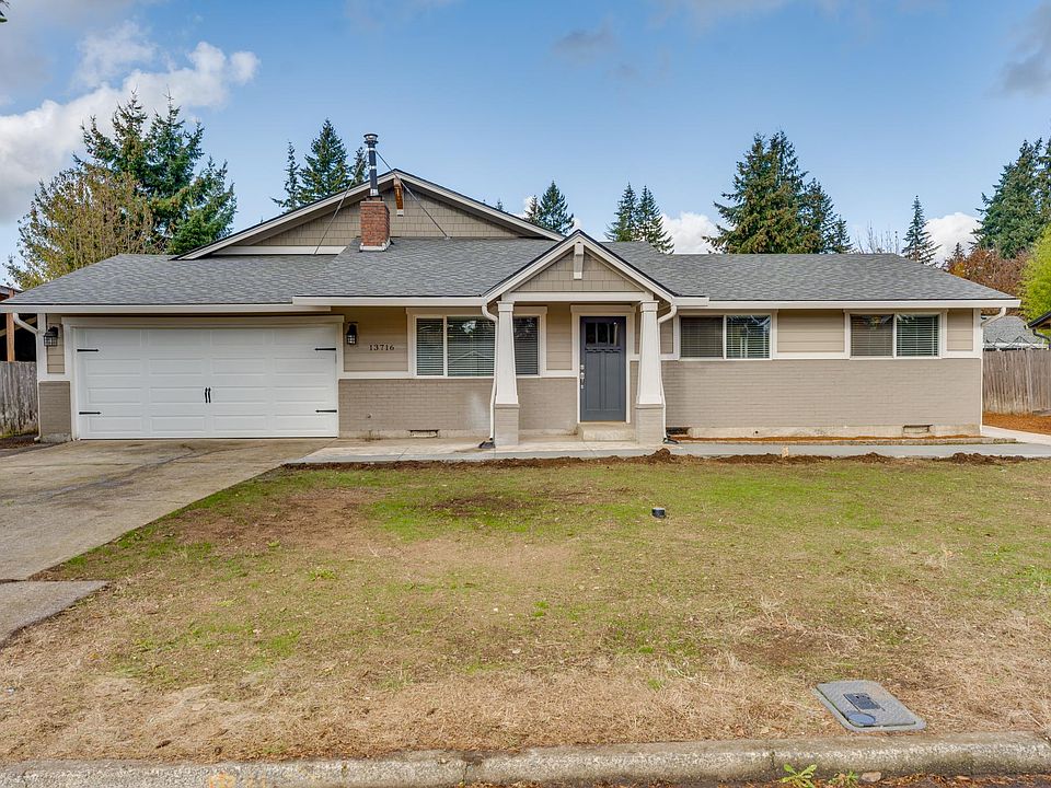 1st image of 13716 NE 81st St