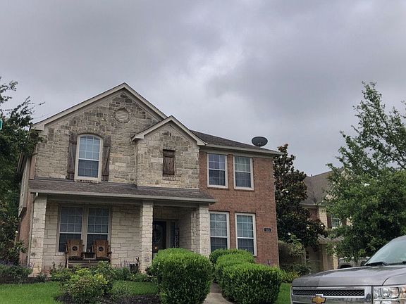 2nd image of 1113 Augusta Bend Dr