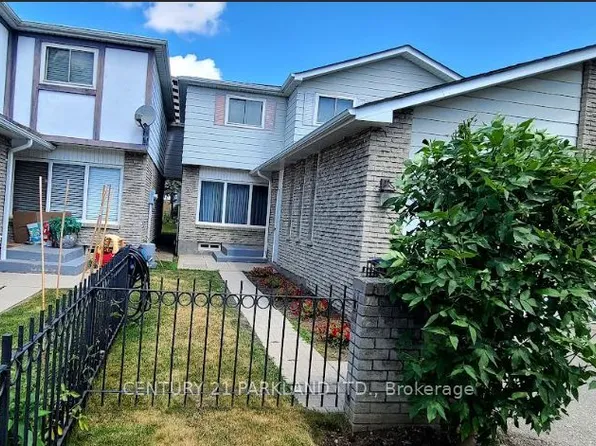 42 Antibes Dr, Toronto, ON M2R 3K4